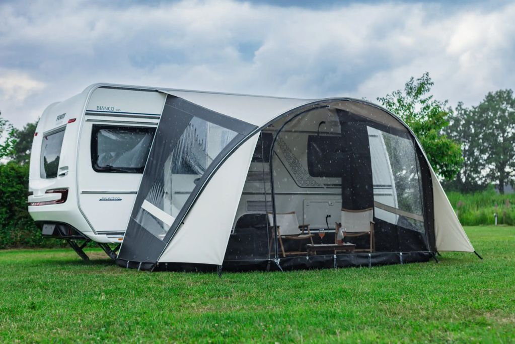Reda - MeshPRO Voorwand Easyshade 410 Caravanluifel